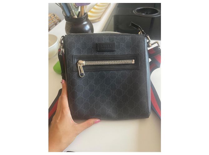 Borsa a tracolla Gucci in pelle nera Nero - vista 6