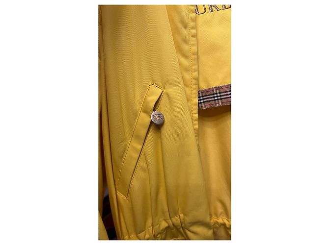 Gabardina Burberry amarilla Amarillo - vista 5