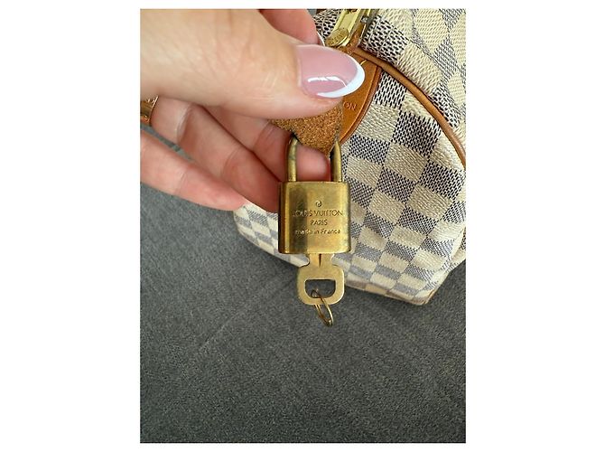 Borsa a mano Louis Vuitton Speedy 30 Beige in Pelle - vista 8