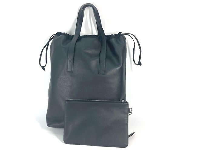 Borsa a Spalla Cabalite Taiga Louis Vuitton Nero Bianco - vista 3