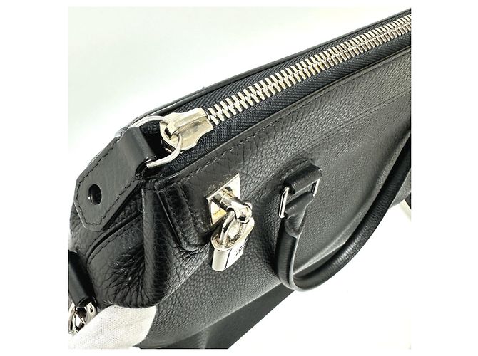 Sac à main Greenwich M94476 de Louis Vuitton Noir - vue 9