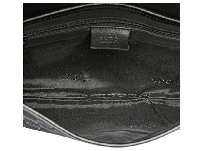 Borsa a tracolla Gucci in tela GG blu con charm tigre Blu navy - vista 4