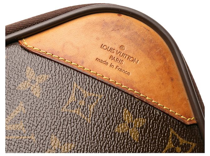 Louis Vuitton Brown Monogram Pegase 45 - view 9
