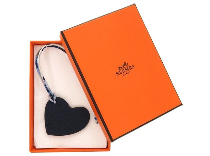 Charm Mini Bolsa Corazón Petit H Hermès Chocolate - vista 3
