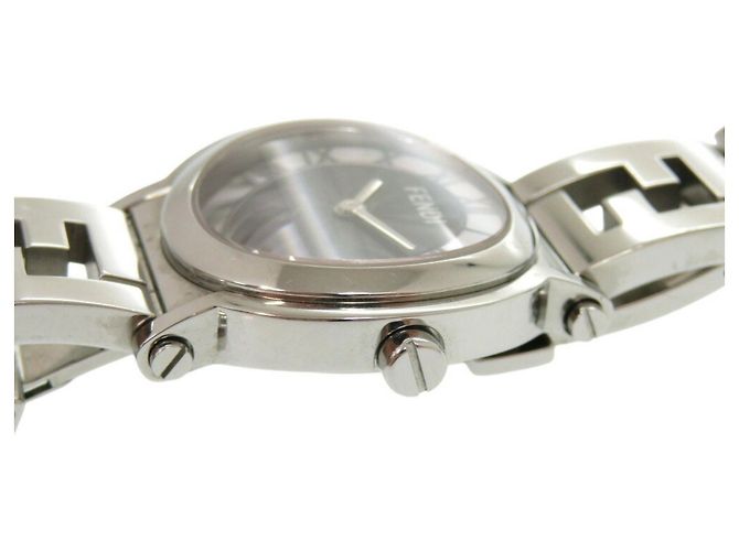 Fendi 6100L Caredro Shell Quarz-Armbanduhr aus Edelstahl Schwarz - Ansicht 8