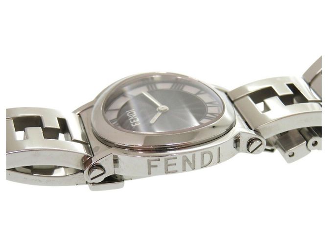 Fendi 6100L Caredro Shell Quarz-Armbanduhr aus Edelstahl Schwarz - Ansicht 9