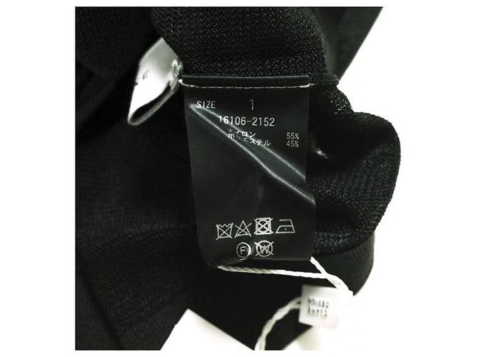 Autre Marque CLANE TRANSPARENTER V-AUSSCHNITT STRICKTOP
Stricktop Schwarz - Ansicht 9