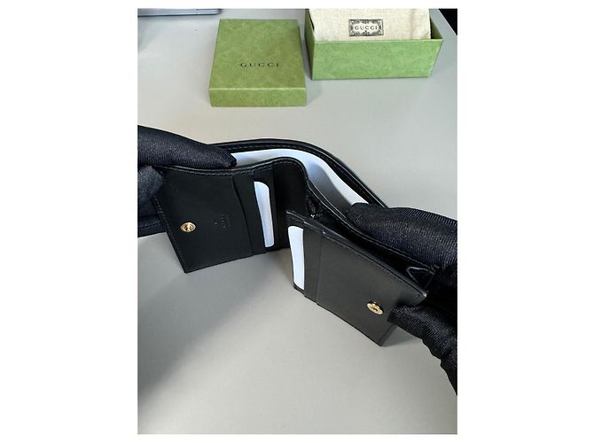 Portafoglio per Donne Gucci Matelassé GG Nero Oro Piccolo - vista 9