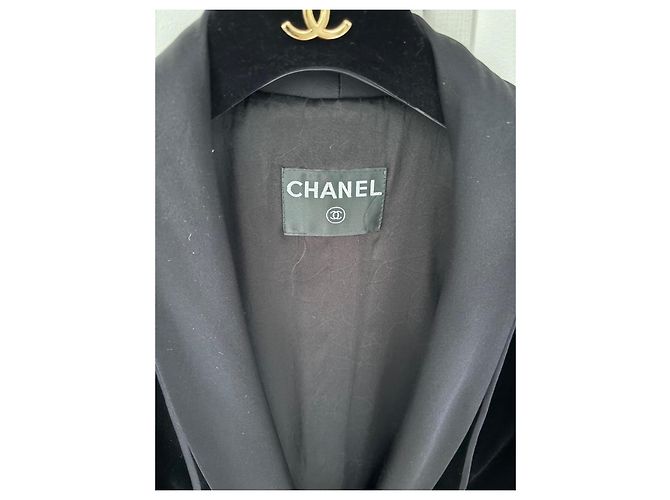 La piccola giacca nera Chanel Nero - vista 12