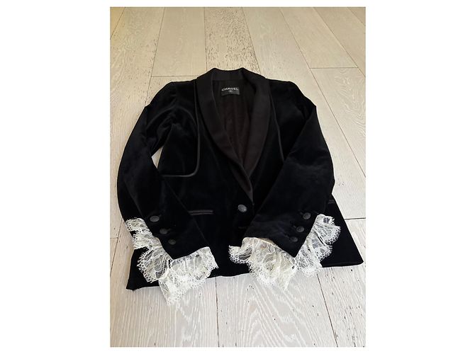 La piccola giacca nera Chanel Nero - vista 2