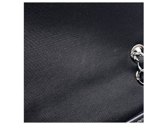 Borsa a spalla in tweed nero Chanel - vista 8