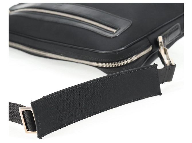 Borsa a Spalla GUCCI Nylon Nero Argento 73955 Auth bs28449 - vista 10