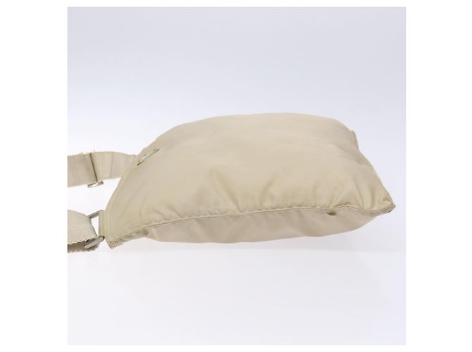 Sac à épaule Prada en nylon beige Auth bs28381 - vue 4