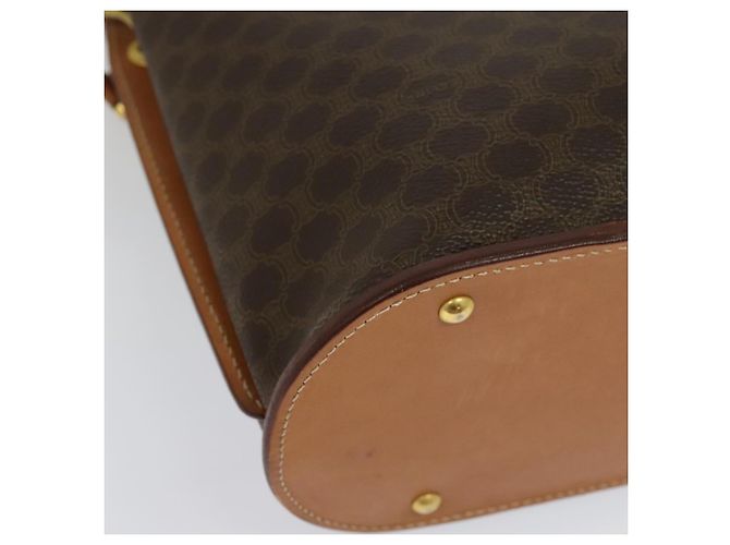 Céline Borsa a Spalla in Tela Macadam CELINE in Pelle PVC Marrone Oro Auth 129705 D'oro - vista 16