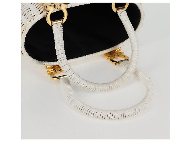 Gancini Handtasche aus Raphia in Weiß und Gold Auth 136858V von Salvatore Ferragamo Golden - Ansicht 9