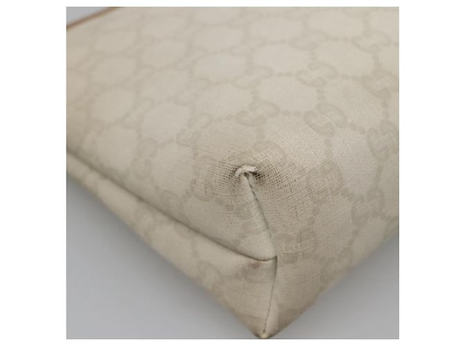 GUCCI GG Plus Supreme Clutch Bag PVC Bianco Auth bs28632 - vista 9