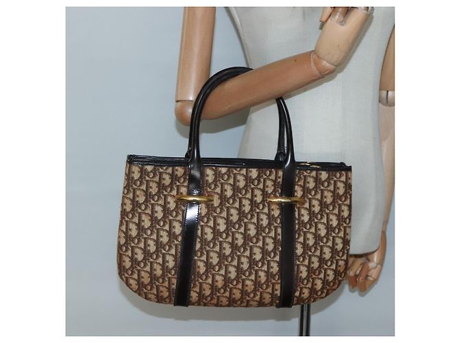 Borsa a mano in tela Trotter Christian Dior marrone oro Auth 138806 D'oro - vista 21