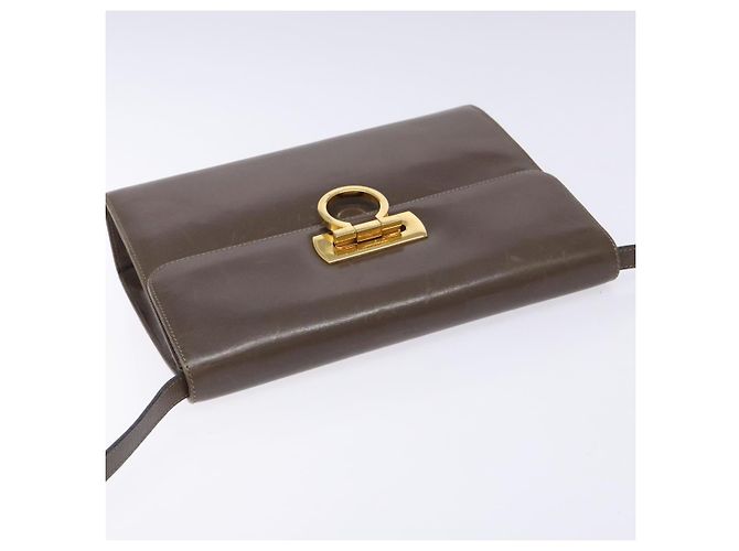 Borsa a Spalla Gancini in Pelle Marrone Argento Auth 135987 di Salvatore Ferragamo - vista 6