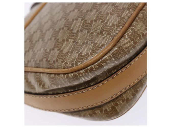 Céline Bolsa de Ombro em Lona Macadam CELINE PVC Bege Ouro Auth 137286 Dourado - vista 13