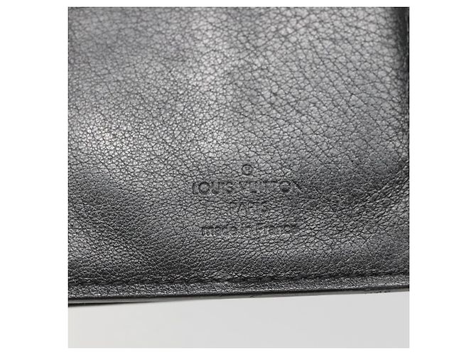 LOUIS VUITTON Cartera Brazza de Cuero Taurillon M58192 LV Auth 135024 Negro - vista 17