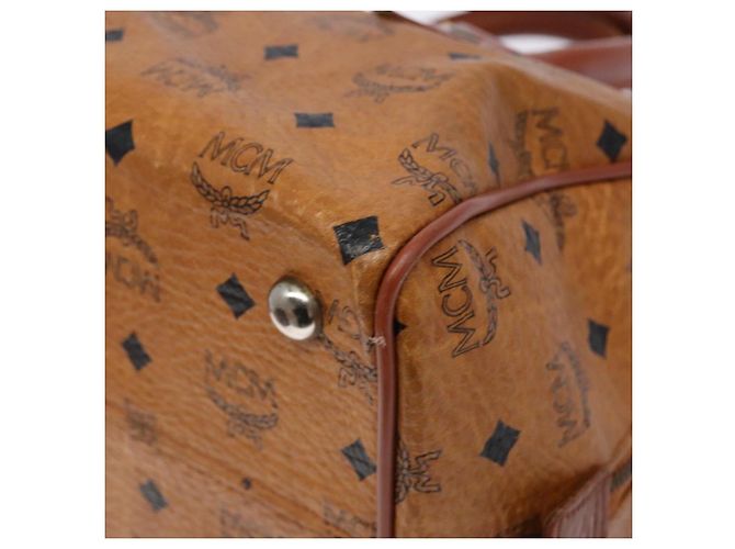 Borsa MCM Logogram Vicetos in pelle PVC marrone e oro Auth 137750 D'oro - vista 10
