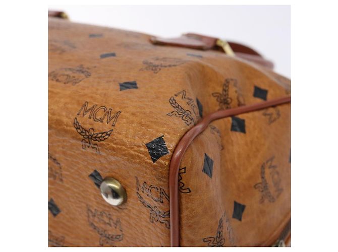 Borsa MCM Logogram Vicetos in pelle PVC marrone e oro Auth 137750 D'oro - vista 12