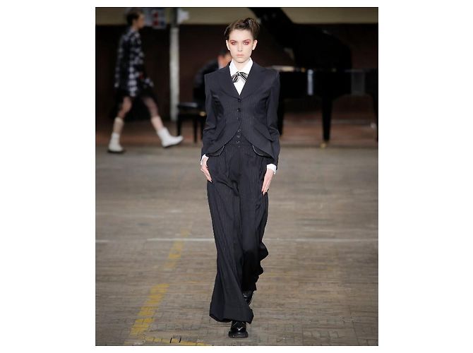Pantalón Antonio Marras, modelo Stripes FW2018. Negro - vista 6