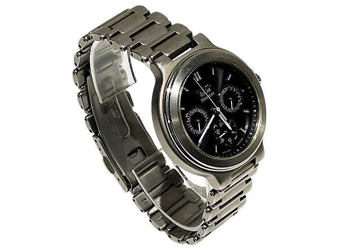 Seiko Solar Titanium - view 3