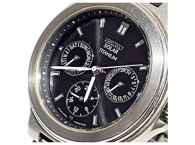 Seiko Solar Titanium - view 4