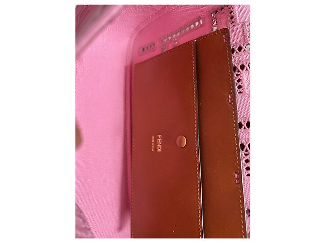 Fendi Baguette NM FF en lona bordada y perforada Rosa Fucsia - vista 9