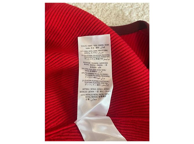 Top Alexander McQueen, modelo Red Knit Henley. Roja - vista 5