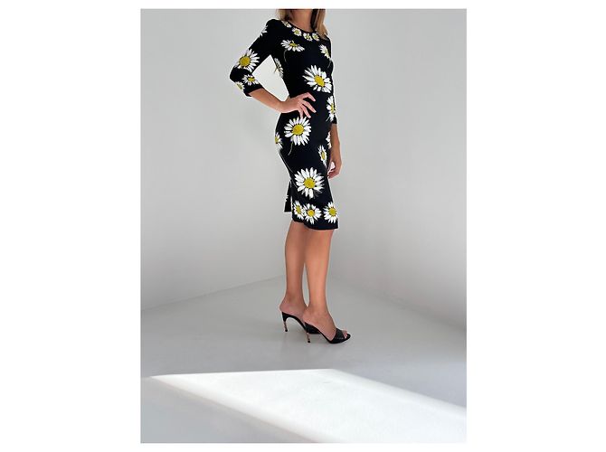 Dolce & Gabbana Seidenkleid mit Gänseblümchenmuster schwarz weiß Gelb - Ansicht 3
