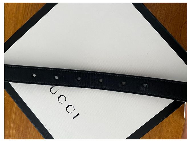 Ceinture Gucci GG Marmont en cuir noir - vue 3