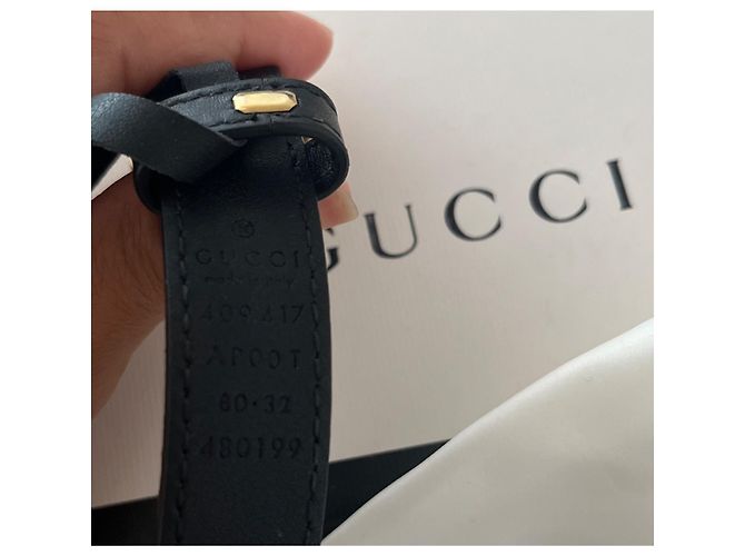Ceinture Gucci GG Marmont en cuir noir - vue 4