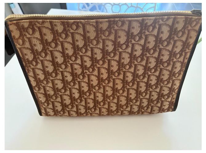 Pochette Christian Dior in tessuto monogrammato marrone Marrone chiaro - vista 10