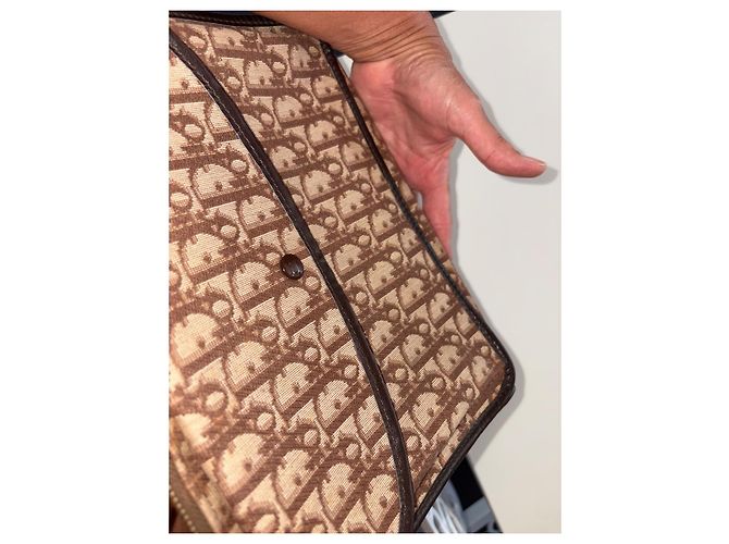 Pochette Christian Dior in tessuto monogrammato marrone Marrone chiaro - vista 8