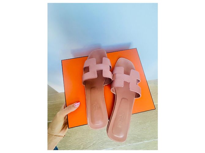 Hermès Oran Sandalen Leder Koralle Größe 40 - Ansicht 2