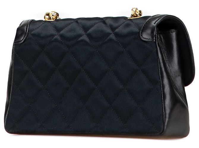 Chanel Nero CC Trapuntato in Raso Bijoux Catena Singola - vista 2