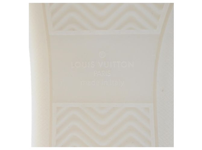 Sneakers Monogram Rivoli in pelle argento Louis Vuitton D'oro Metallico - vista 9