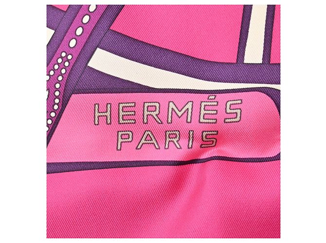 Foulard Hermès Balade En Berline 90 in seta rosa - vista 3