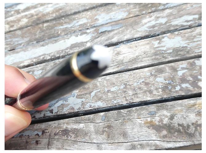stylo a bille montblanc  meisterstuck classique Noir - vue 5