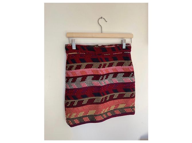 Falda recta Maje Jakarto rosa y roja de jacquard - vista 3