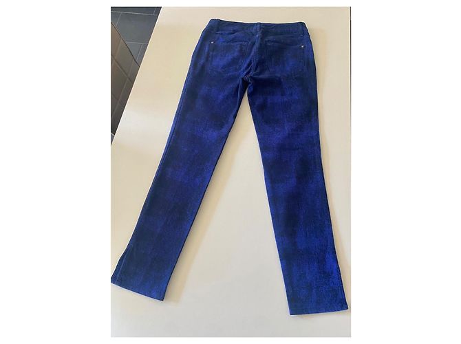Chanel Vaqueros Azul Eléctrico y Negro Talla 38 Azul marino - vista 3