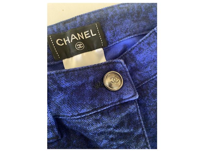 Chanel Vaqueros Azul Eléctrico y Negro Talla 38 Azul marino - vista 6