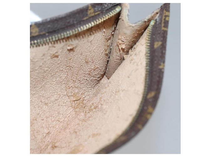 LOUIS VUITTON Monogram Bucket GM Accessory Pouch LV Auth 139150 - view 17