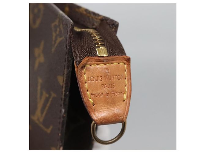 LOUIS VUITTON Monogram Bucket GM Accessory Pouch LV Auth 139150 - view 8