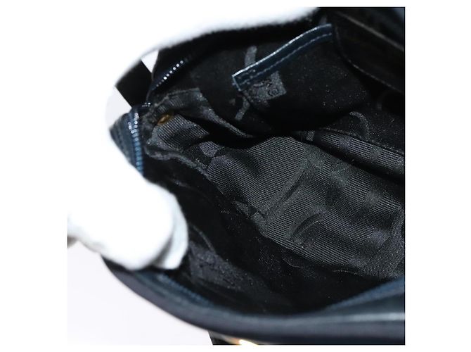 Bolso de Hombro Vala de Cuero Azul Marino y Oro Auth 138120 de Salvatore Ferragamo Dorado - vista 19