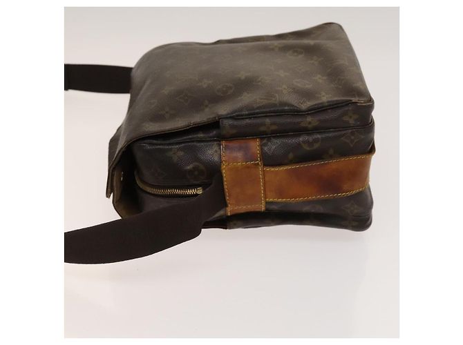 LOUIS VUITTON Borsa a Spalla Monogram Naviglio SPO M50205 LV Auth 136219 Monogramma - vista 4
