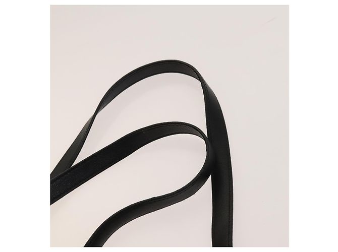 Zaino Miu Miu Matelassé in pelle nera e oro Auth 133391 - vista 15
