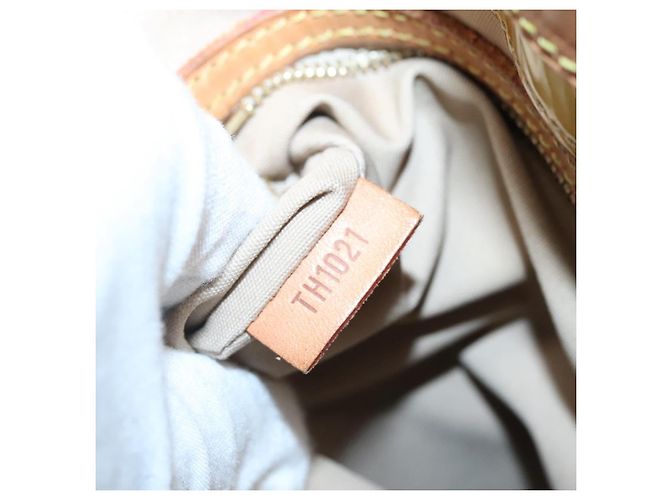 LOUIS VUITTON Monogram Vernis Reade MM Borsa a Mano Beige M91141 LV Auth 137641 - vista 12
